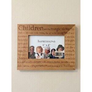 NWT Children Wood Picture Frame 6x4 Photo Display Mom Dad Baby Gift Mother’s Day